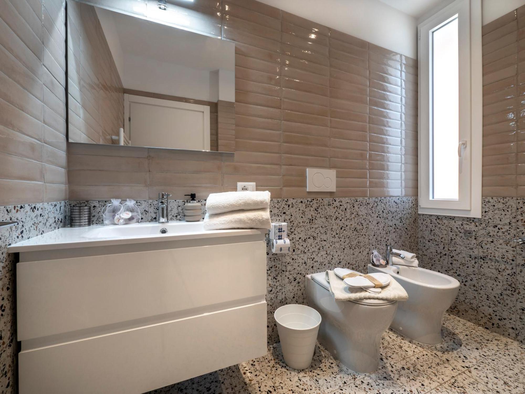 Zuara9Room Rimini Dış mekan fotoğraf